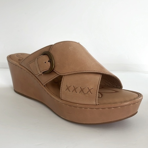 Born Shoes - BORN Women’s Tan Wedge LEATHER Sandals Platform Summer Shoes Size 12 M